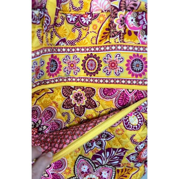 Vera Bradley Tall Zip Tote Bali Gold Retired - Picture 6 of 9